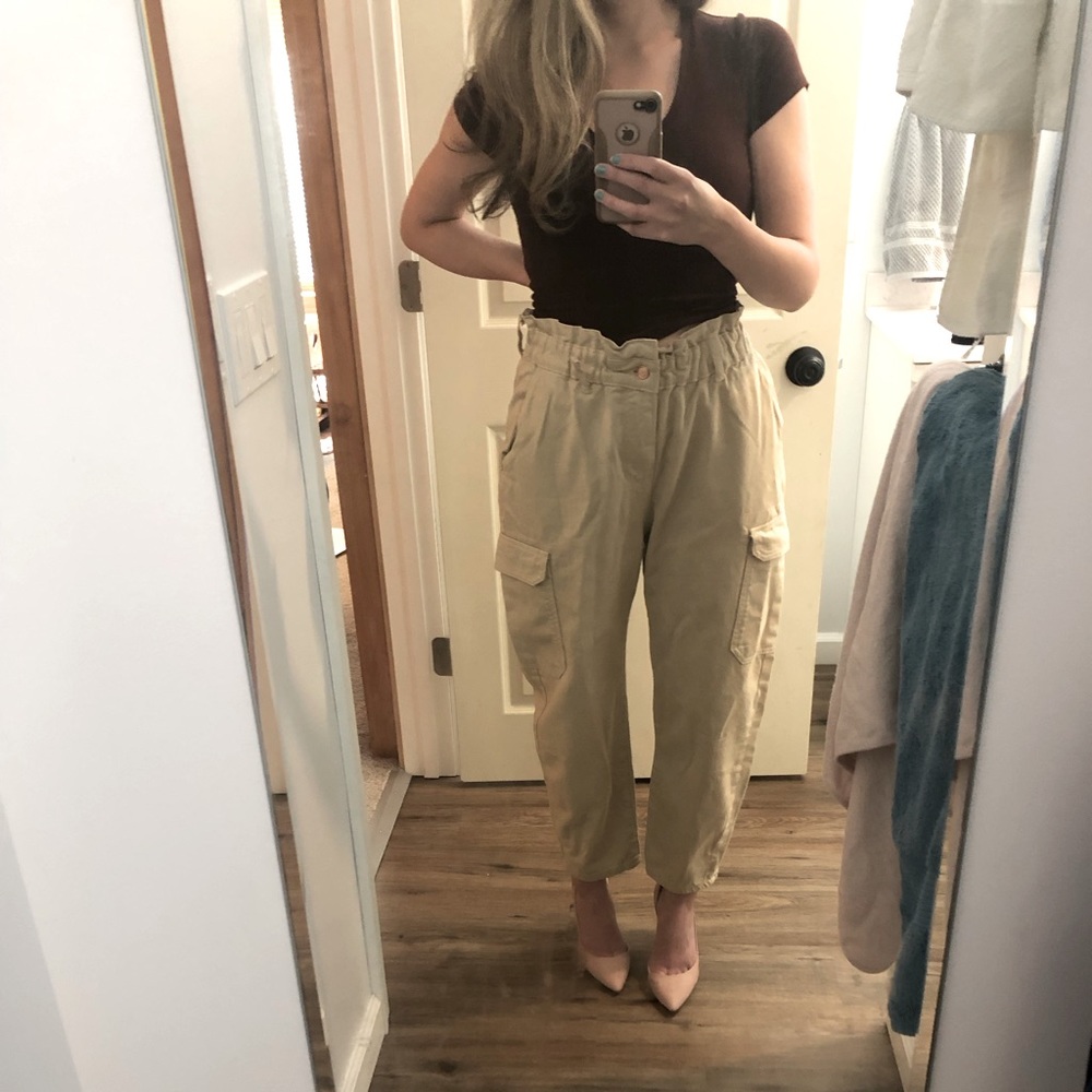 ZARA high-waisted paperbag baggy jeans size 6 tan
